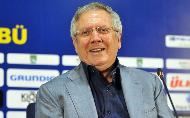 Yıldırım işaret etti, yeni transfer gibi