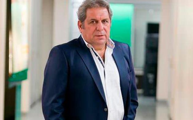 G.Saray'ın oynadığı orta oyunu