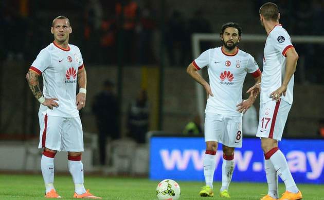G.Saray'a Bal-Kes darbesi!