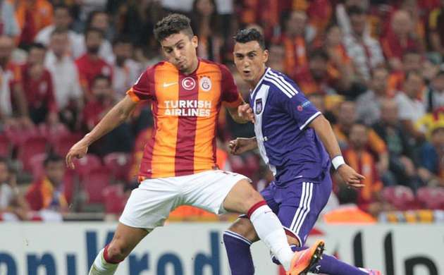 Prandelli Telles'i eleştirdi