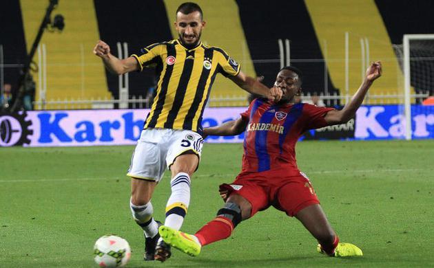 Futbolcular makine değildir