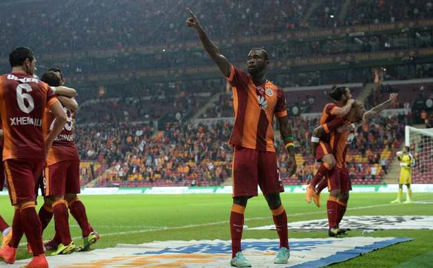 Gizli forvet Chedjou