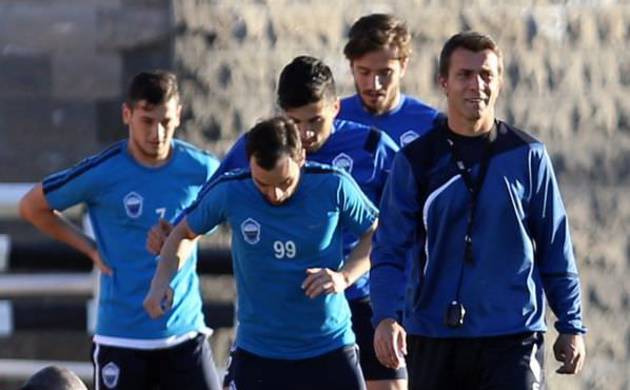 Korkmaz, tarih yazdığı takımına karşı