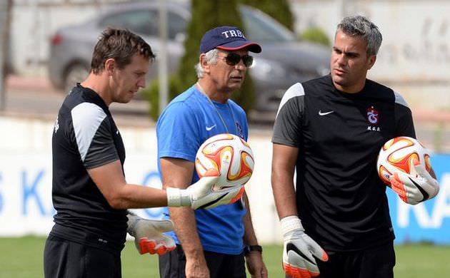 Halilhodzic rakiplerin sicilini çıkarıyor