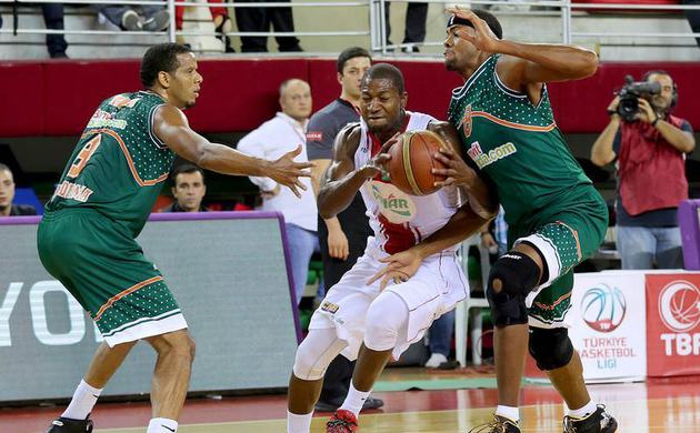 Banvit galibiyetle başladı