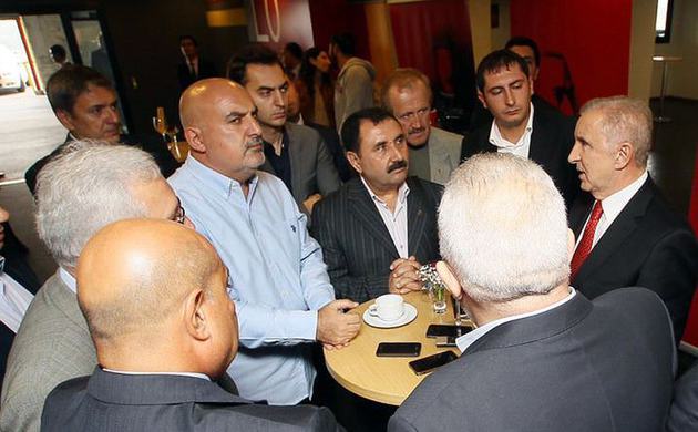 Cüneyt Çakır şaibeli bir hakem