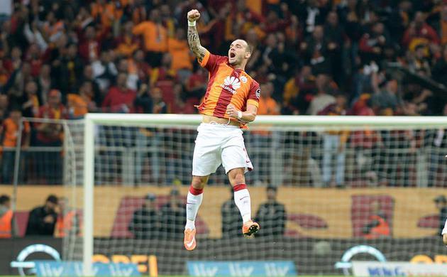 Avrupa basını Sneijder'i ön plana çıkardı