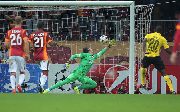 G.Saray'da ilginç Muslera planı!