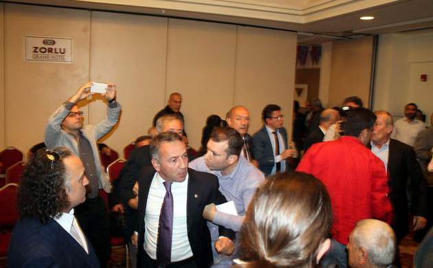 Trabzonspor Divan'ında olay!