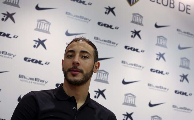 Amrabat'tan Prandelli'ye gönderme