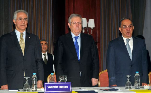 Aziz Yıldırım'a 60 gün men!