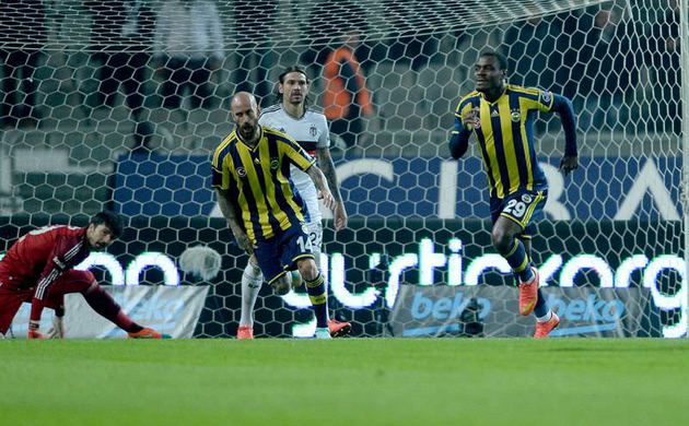 Gergin derbi Fener'in