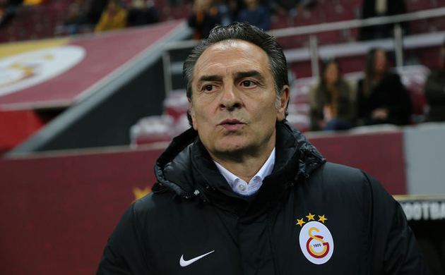 "İstese hemen bırakır"
