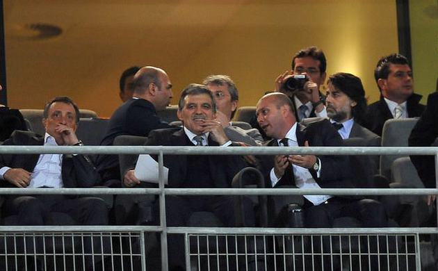 Abdullah Gül'e Emre Belözoğlu şikayeti