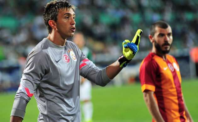 Muslera ile ilgili şok karar!