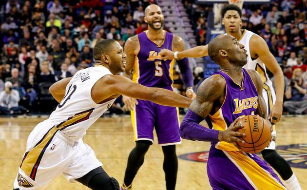 Lakers'ın yüzü gülmüyor