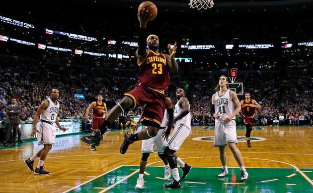 Cavaliers'ı Lebron taşıyor