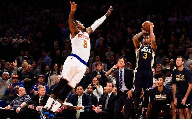 Jazz, son saniye basketiyle kazandı