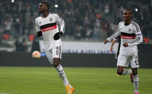Demba Ba'dan flaş karar!