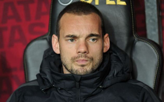 Sneijder neden yedekti?