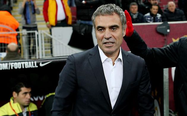 Ersun Yanal muhteşem döndü