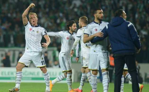 Kuyt, 1 puanı kurtardı