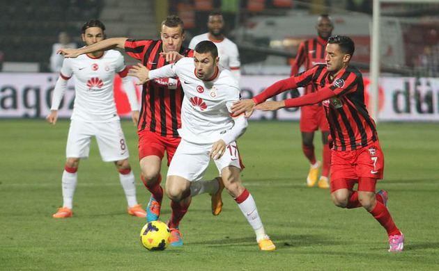 Burak'tan son dakika vurgunu