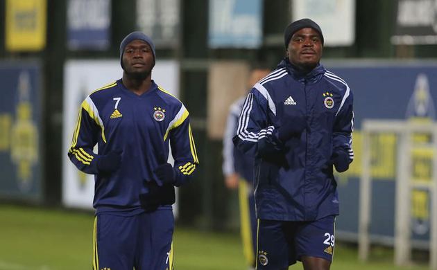 Emenike yarıda bıraktı