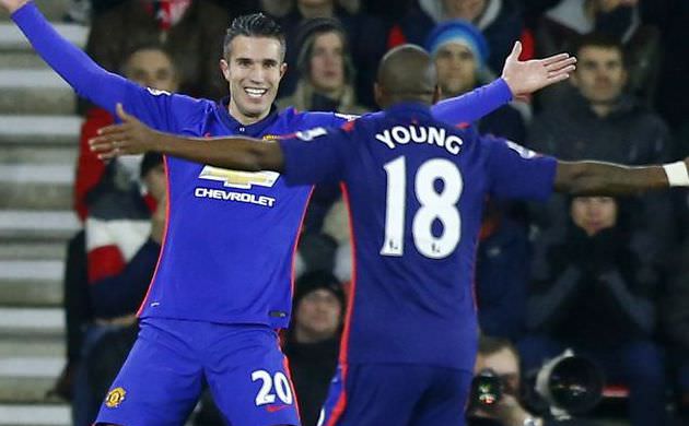 ManU'ya Van Persie hayat verdi