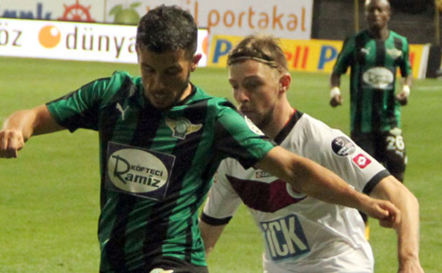 Akhisar kaçtı Gençler yakaladı
