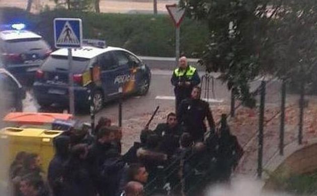 30 kişi gözaltında