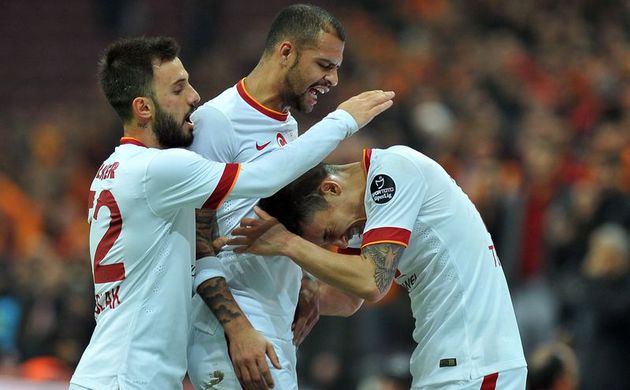 Aslan 4'te 4 yaptı