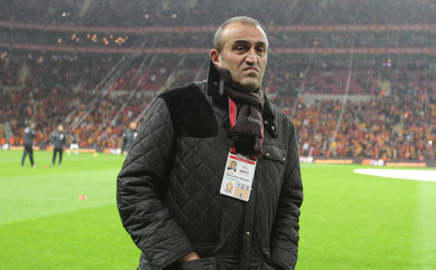 Abdurrahim Albayrak'ın dişleri döküldü