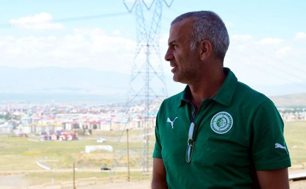Oğuz Çetin'in sözleşmesi feshedildi