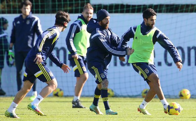 Fenerbahçe 4'te 4 peşinde