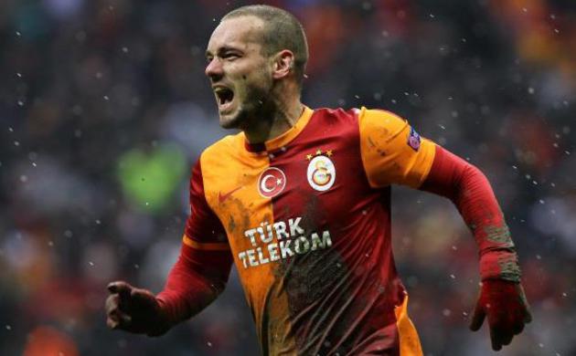 Sneijder takımdan ayrı çalıştı