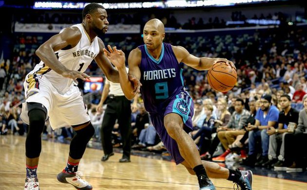 Ömer'li Pelicans, Hornets'a direnemedi
