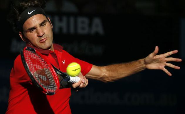 Federer rekor peşinde