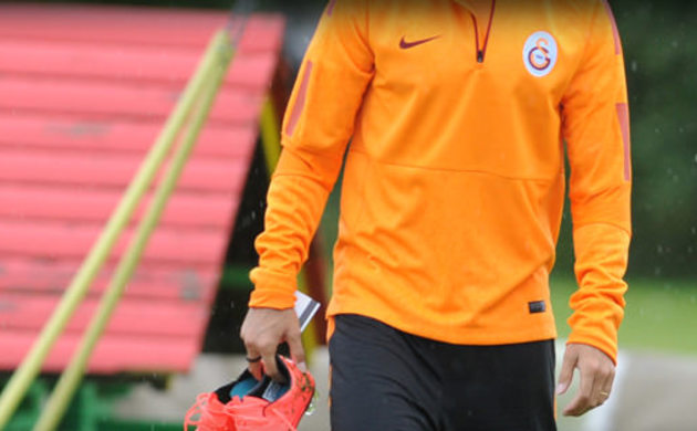 G.Saray'da bir ayrılık daha