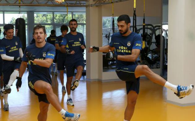 Fenerbahçe salonda çalıştı