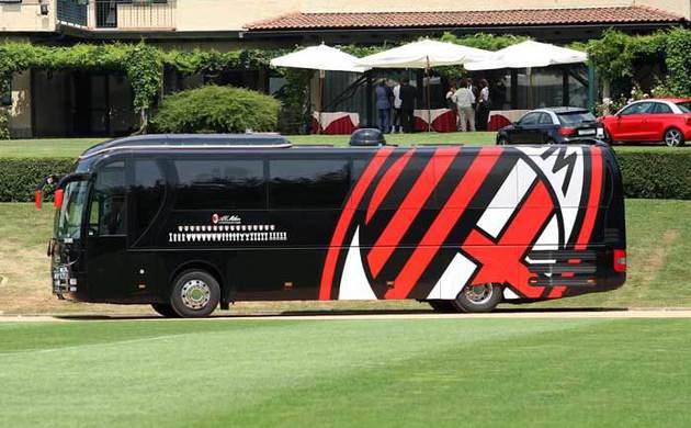 AC Milan zor günler geçiriyor
