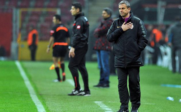 Hamzaoğlu özür diledi