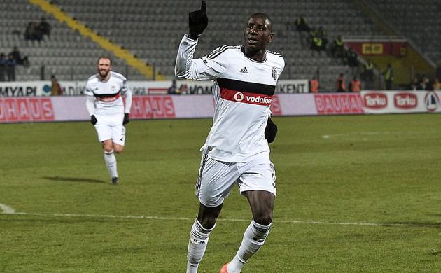 Demba Ba ikinci yarılarda coşuyor