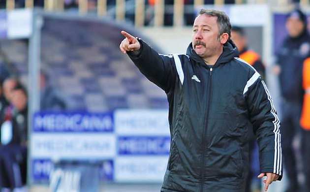 Sergen Yalçın'a güven tam