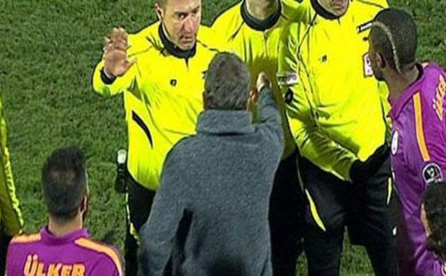 Hamzaoğlu'nu çıldırtan pozisyon