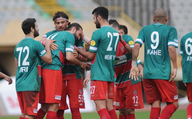Karşıyaka'dan gol yağmuru