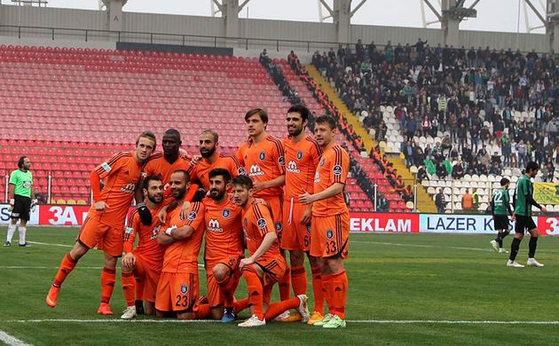 Başakşehir 'şen'lendi