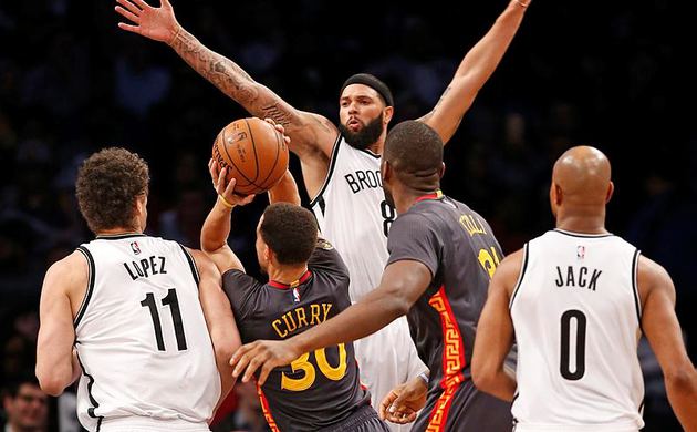 Nets son saniyede güldü