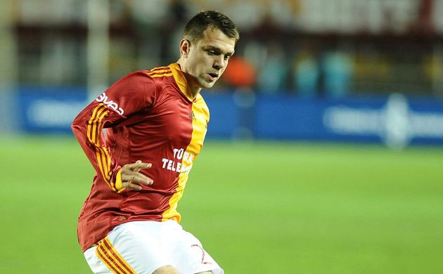 Misimovic: Futbolcularda çok baskı var