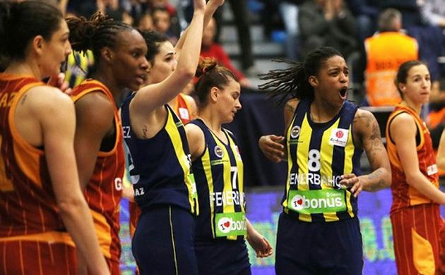 Avrupa derbisinde son gülen Fenerbahçe